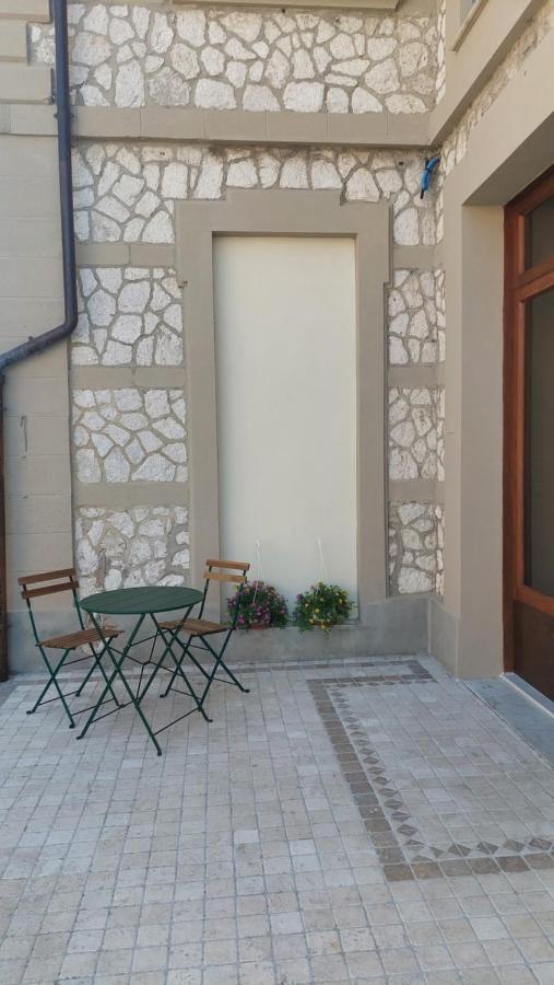 La Casa Del Mago Camere E Appartamenti Pissignano Екстер'єр фото